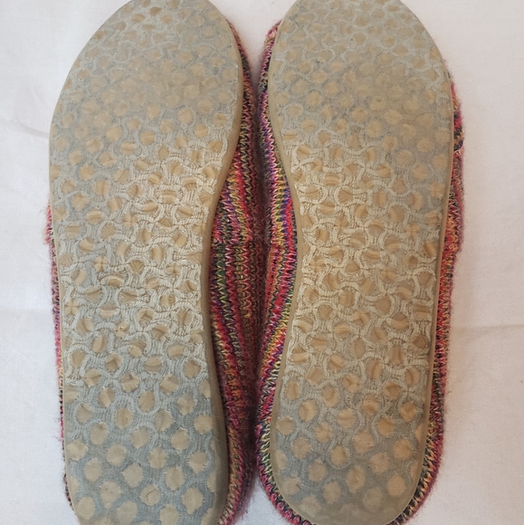 TOMS Knit Alpargata Shoes w Faux Fur Lining -Used - Picture 4 of 6